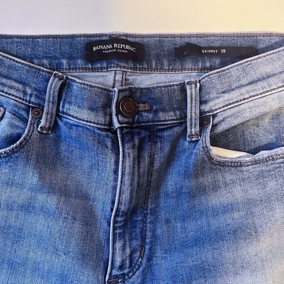 Banana Republic Premium Denim Distressed Jean 29 - Picture 5 of 11